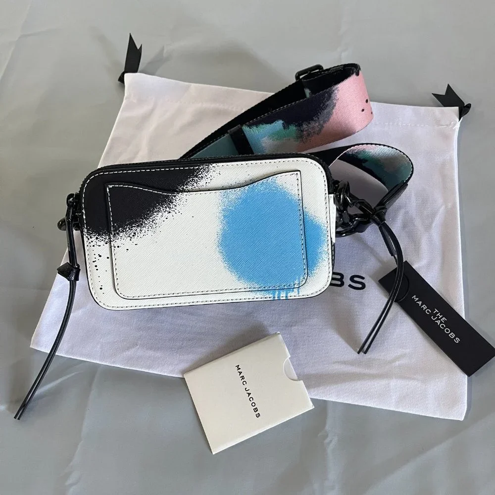 Marc Jacobs Snapshot leather crossbody - Picture 3 of 9